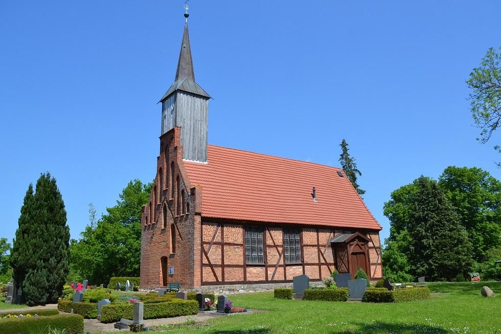 Kuhlrade church (2)